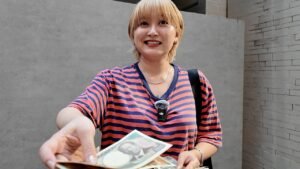 ラランドサーヤ、私服102点を「喜捨」で売却 予想2万円のはずが…査定額に本人絶句「想定してない」